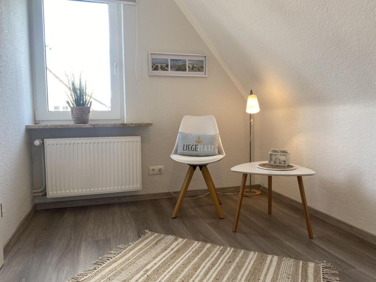 Ankerplatz10 Appartement Varel Buitenkant foto